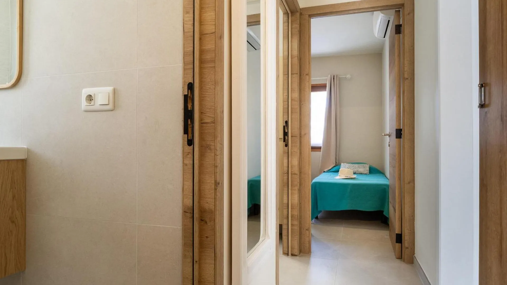 Villa Con Piscina Privada, Aire Acondicionado Y Wifi Cerca De Playa - 3 Habitaciones, 2 Banos - Es-325-15 トレリャ・デ・モングリ 別荘